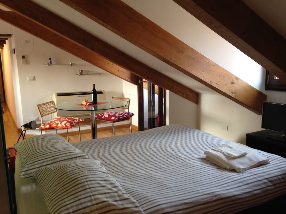 Apartment Bijoux ตูริน ภายนอก รูปภาพ